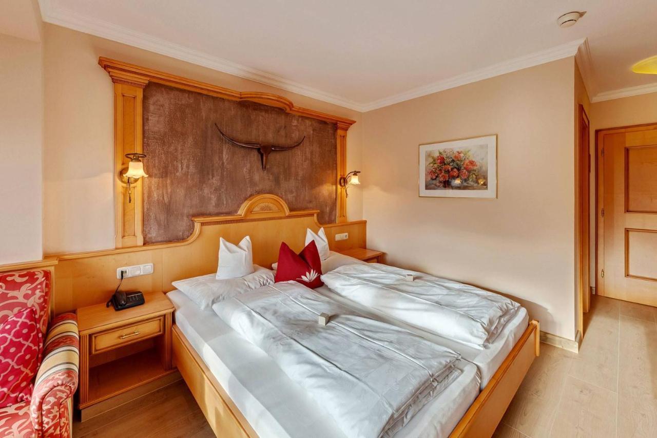 Seehotel Brunner Walchsee Ngoại thất bức ảnh