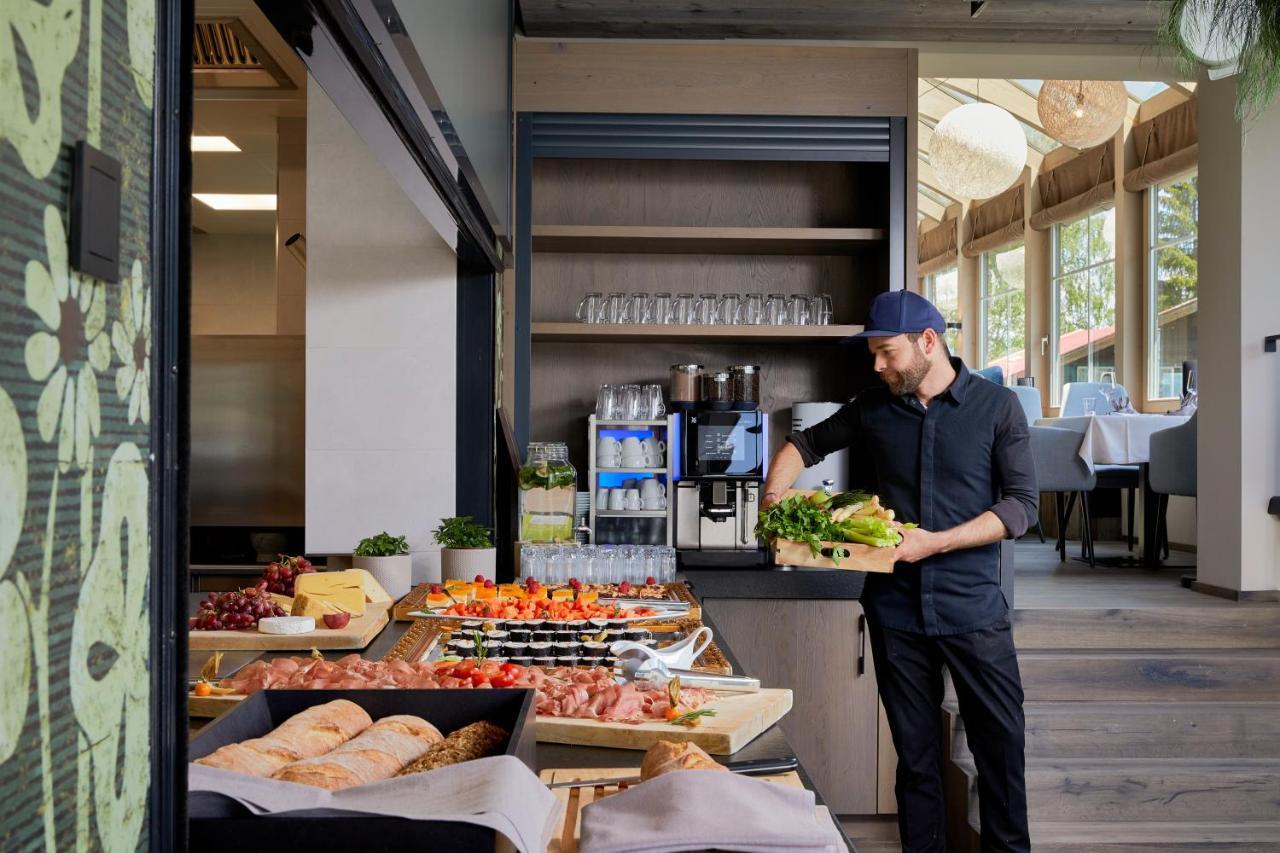 Seehotel Brunner Walchsee Ngoại thất bức ảnh