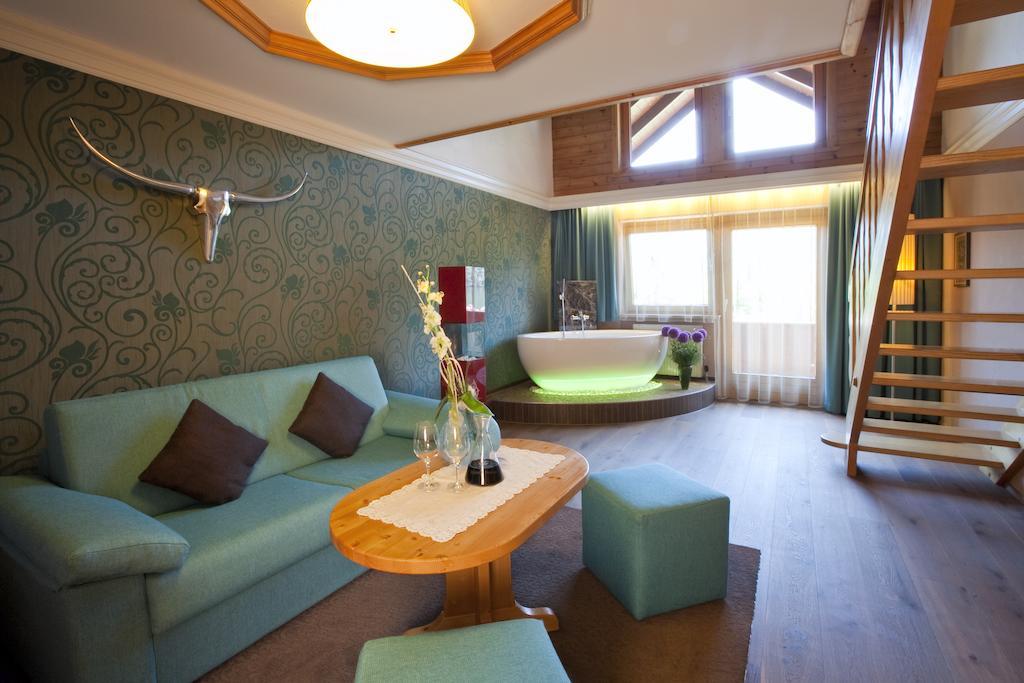 Seehotel Brunner Walchsee Ngoại thất bức ảnh